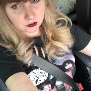 Meet your Posher, Ashlyn